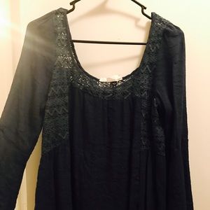 Lightweight cotton long sleeve blouse